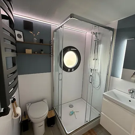 Hausboot Fjord Ankerplatz Mit Biosauna In